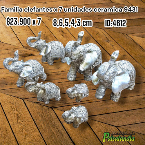 Familia elefante cerámica plateado x7 unidades 9431 (UND)