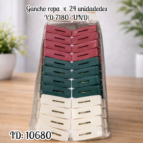 Gancho ropa  x  24 unidadedes  YD-7180 (UND)