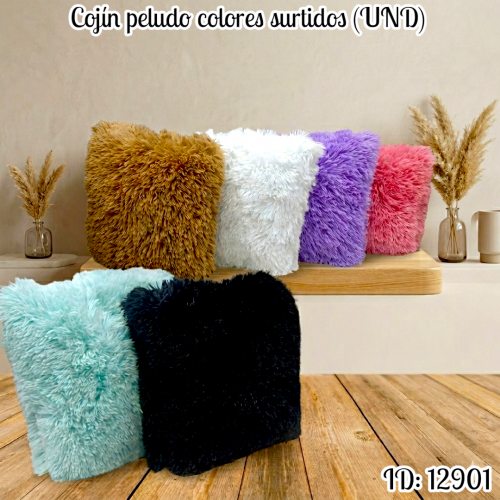 Cojín peludo colores surtidos (UND)